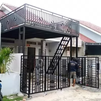 kanopi balkon konsep rumah industrialis